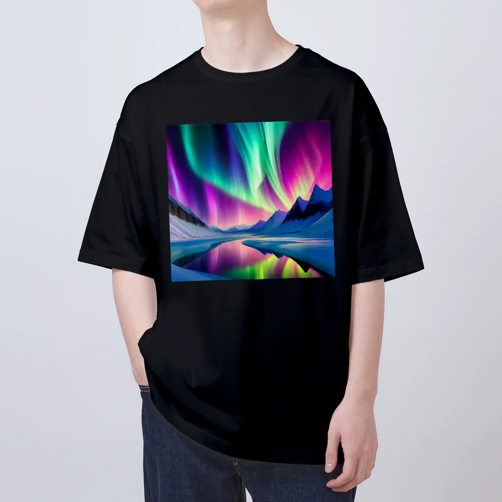 のんびりアート工房の北極のオーロラ Oversized T-Shirt