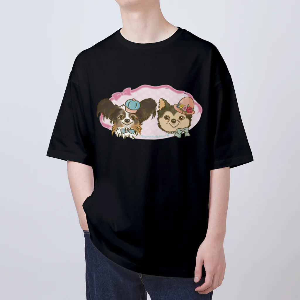 猫のきぬくんのお店のれおまるくんとみんちゃんのリボン Oversized T-Shirt