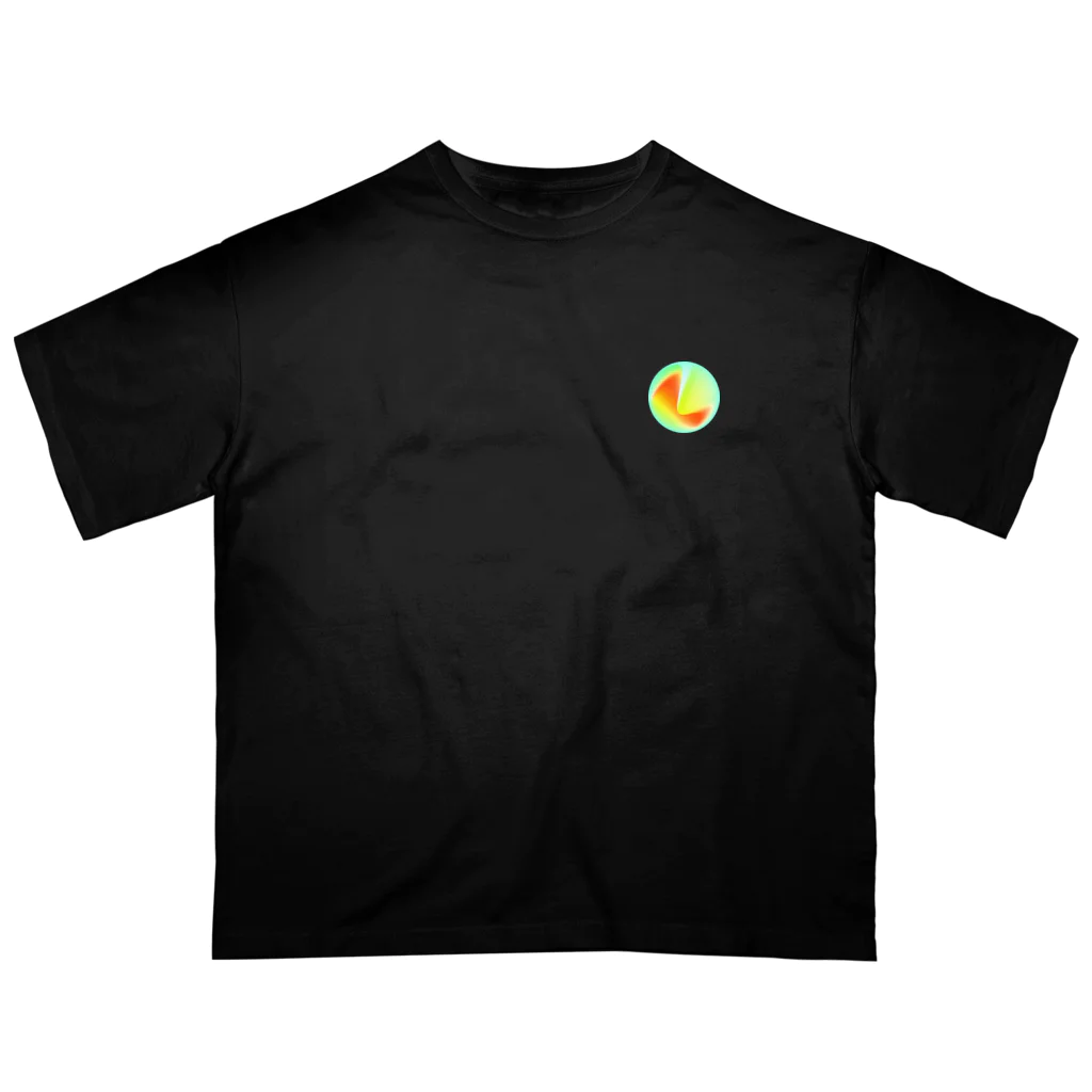 くる(kuru)の抱擁 オーバーサイズTシャツ