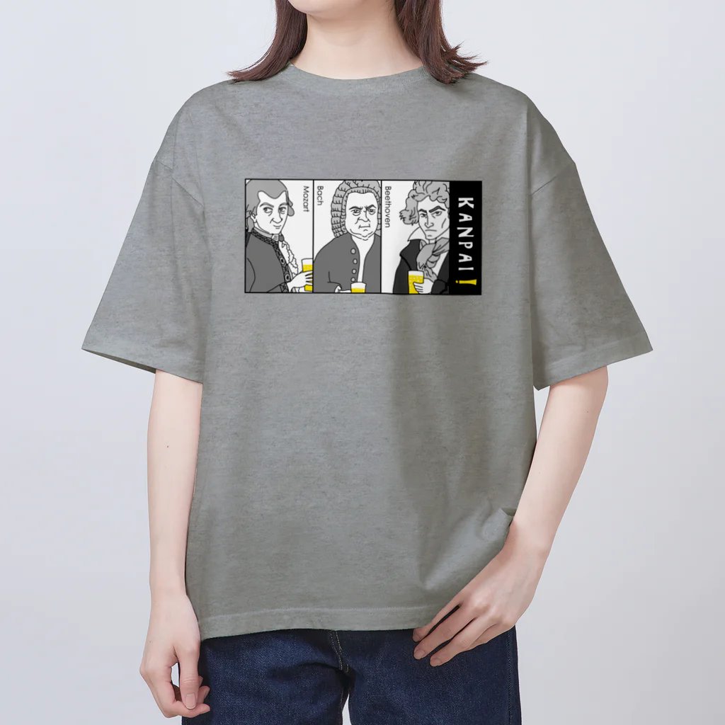 ビールとアート TM-3 Designの偉人 × BEER（三人の音楽家）黒線画・枠付 オーバーサイズTシャツ