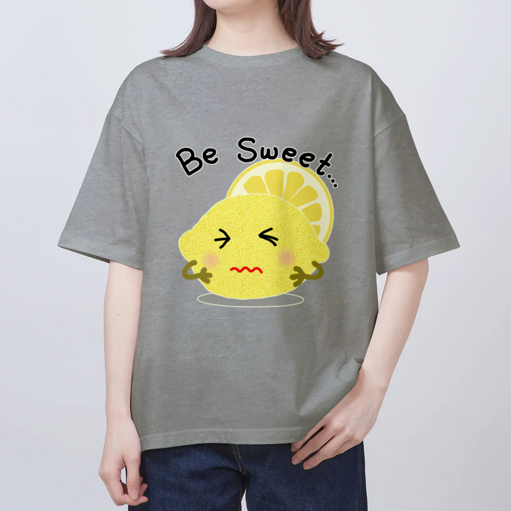 MZグラフィックスのレモン　Be Sweet Oversized T-Shirt