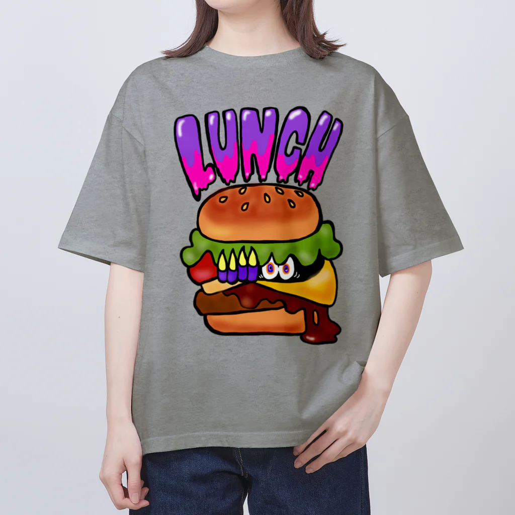 あやしいおばさん くろまめさんのランチ（ポテトのセット） Oversized T-Shirt