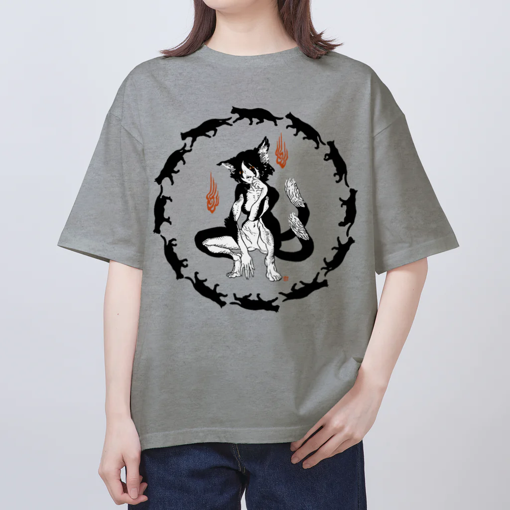 吉川 達哉 tatsuya yoshikawaの妖怪 八割れ化け猫娘 オーバーサイズTシャツ