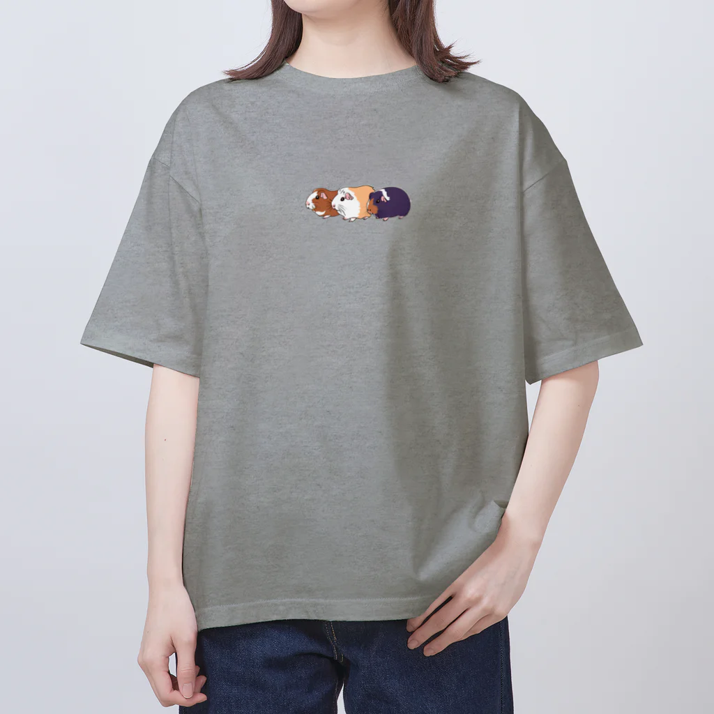 OKameMolꕤ︎︎オカメモルの3色の個性派モルモット Oversized T-Shirt
