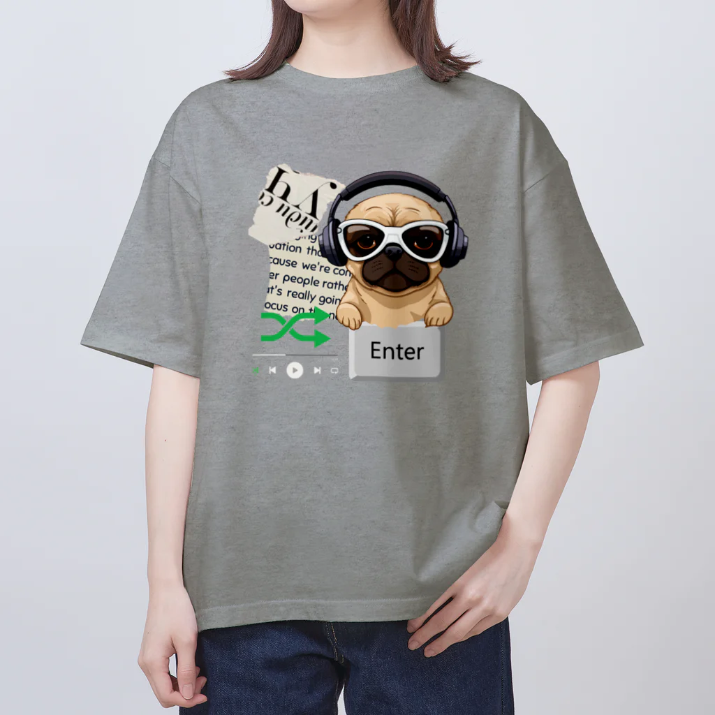 CHIBE86の「Music Pug」 Oversized T-Shirt