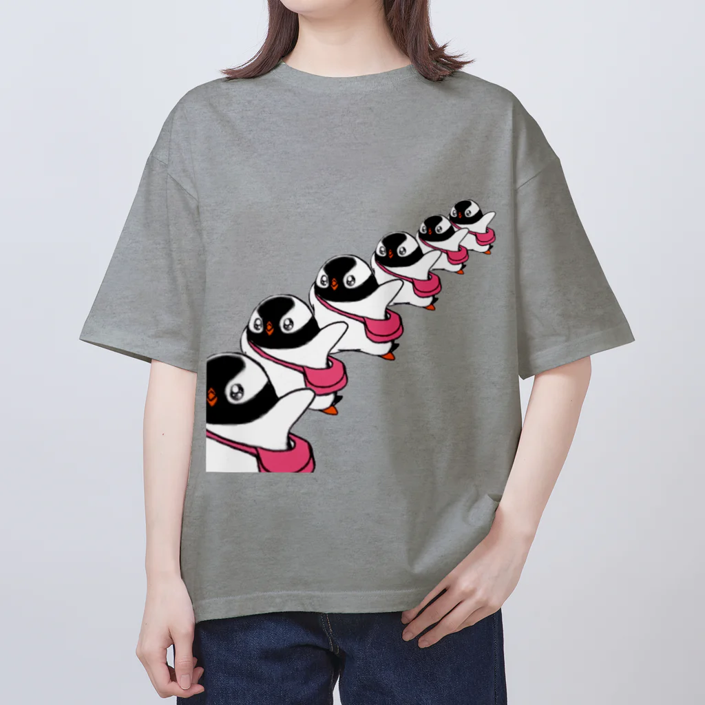 ヤママユ(ヤママユ・ペンギイナ)のプピゴン「ドーン！」 オーバーサイズTシャツ