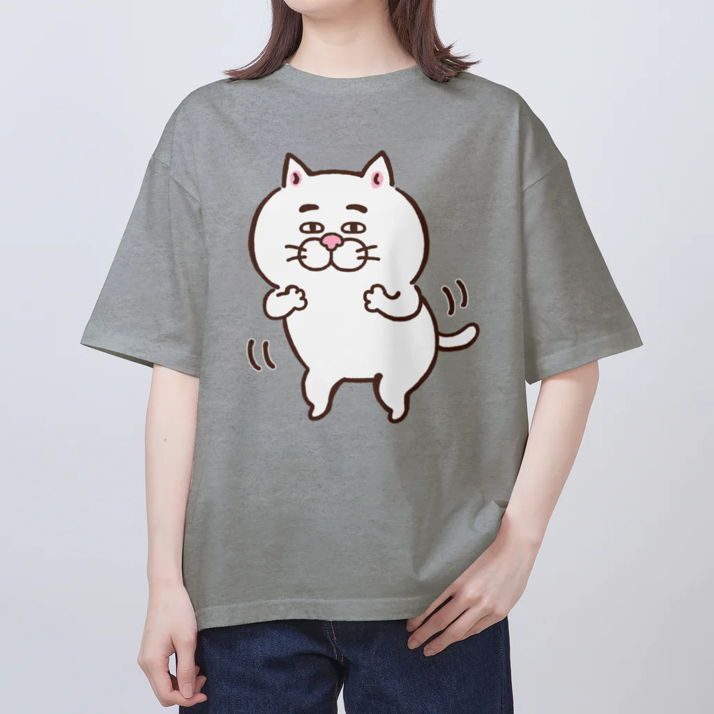 目つきの悪い猫＠いけやけいの踊るにゃんこ オーバーサイズTシャツ