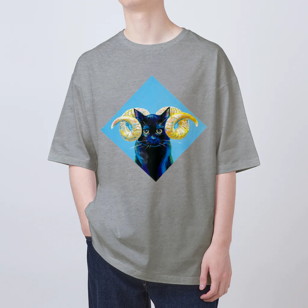 HB eichibiiのhorned cat（ヒツジ）（手描き） オーバーサイズTシャツ