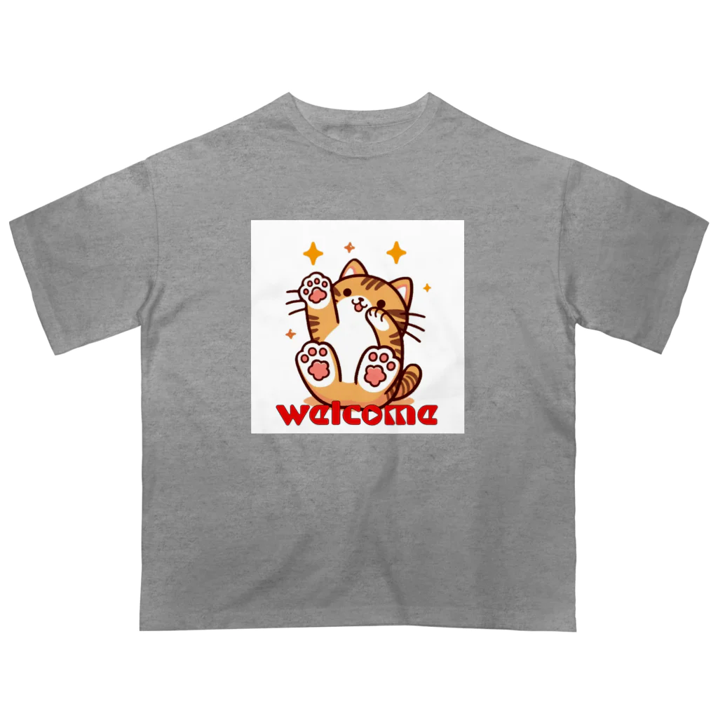 kk-welcomeの楽しく笑う肉球の猫ちゃんⅡ Oversized T-Shirt