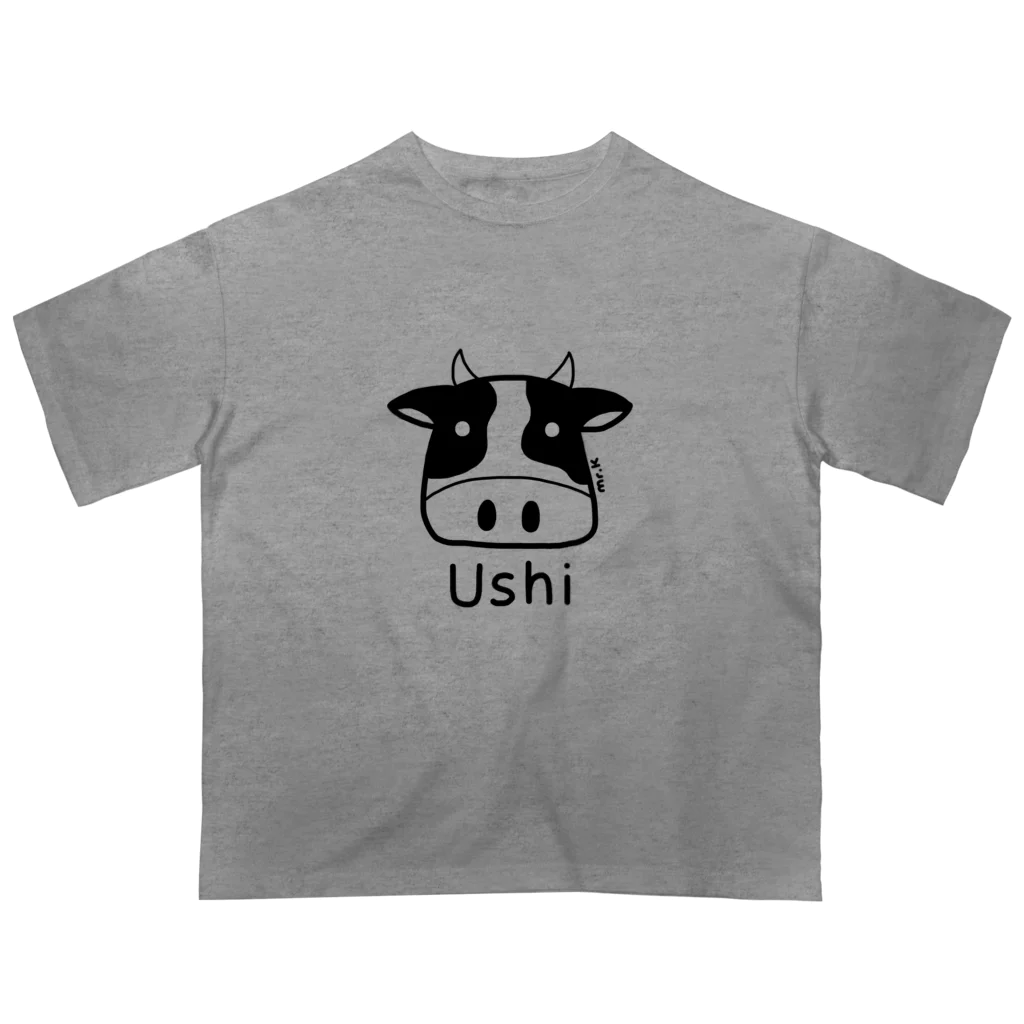 MrKShirtsのUshi (牛) 黒デザイン Oversized T-Shirt