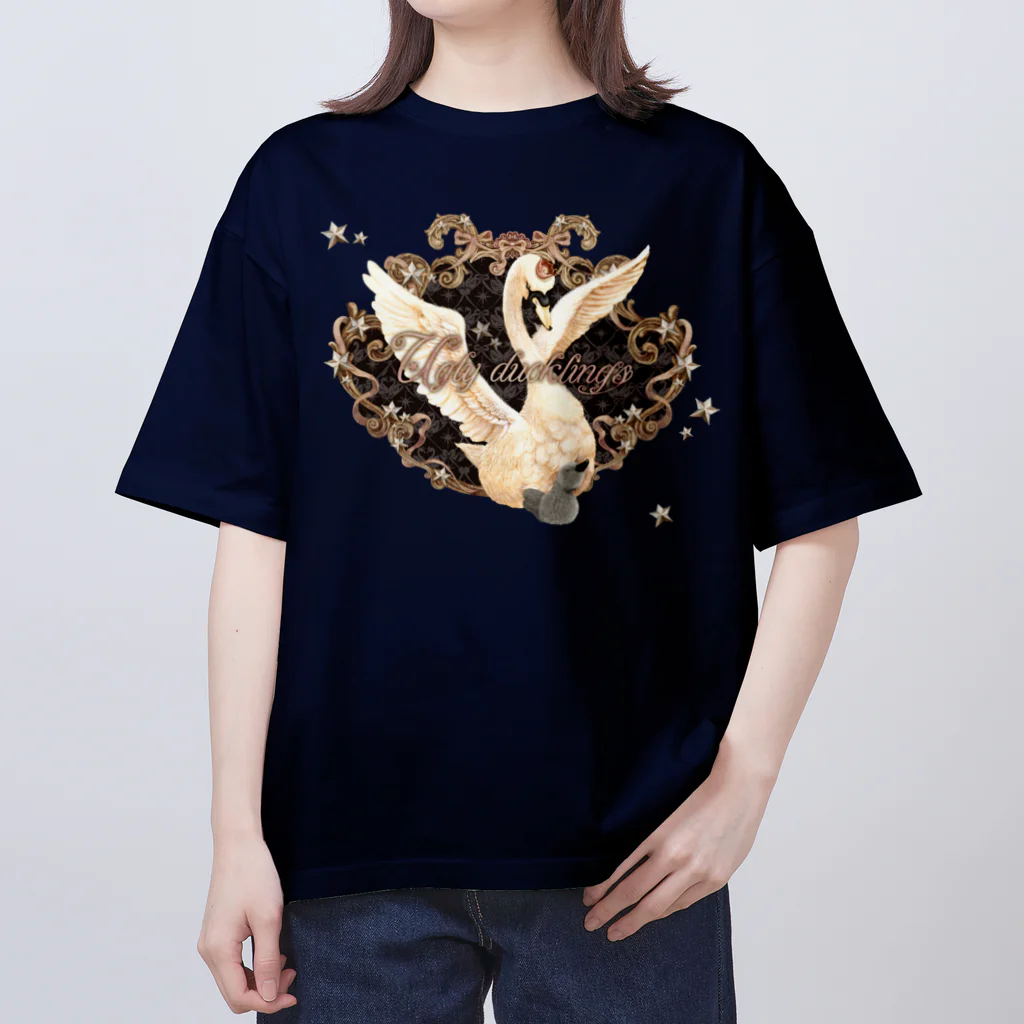 千秋薫オリジナルshopの白鳥と星空 オーバーサイズTシャツ