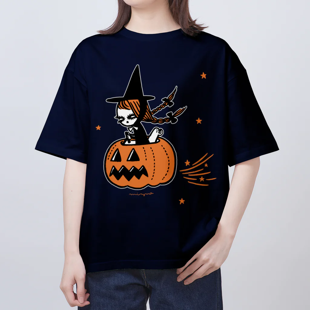 Mizna WadaのThe Pumpkin Riding Witch オーバーサイズTシャツ