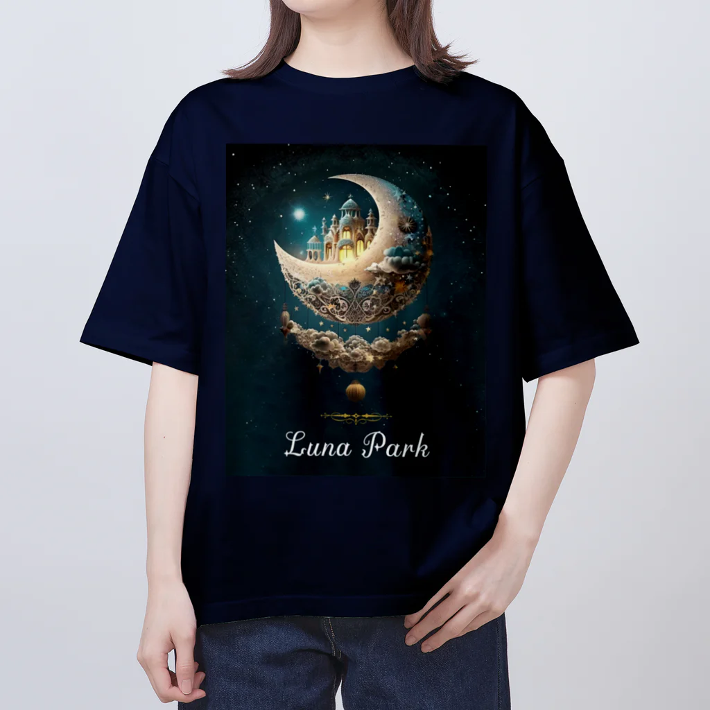 Guignolの「Luna Park」 Oversized T-Shirt