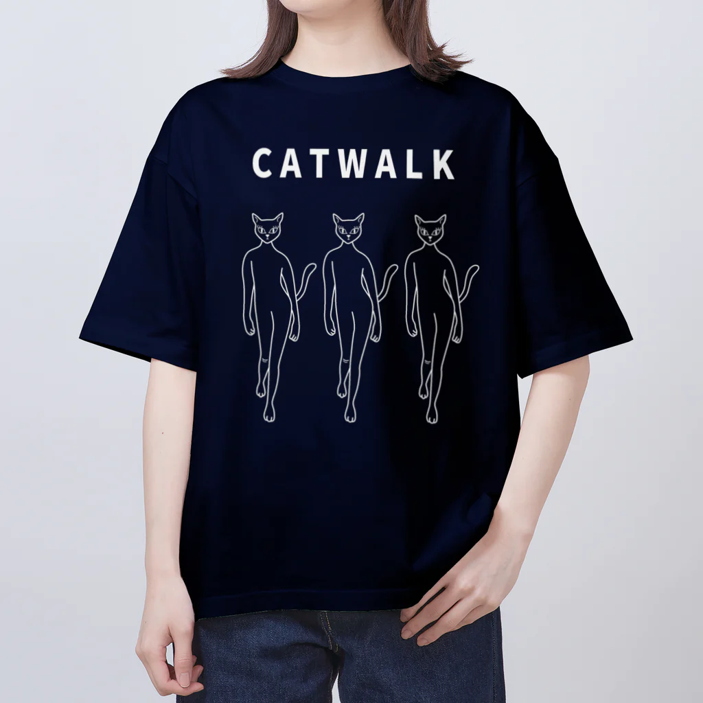 ハナのお店のキャットウォーク（白） オーバーサイズTシャツ