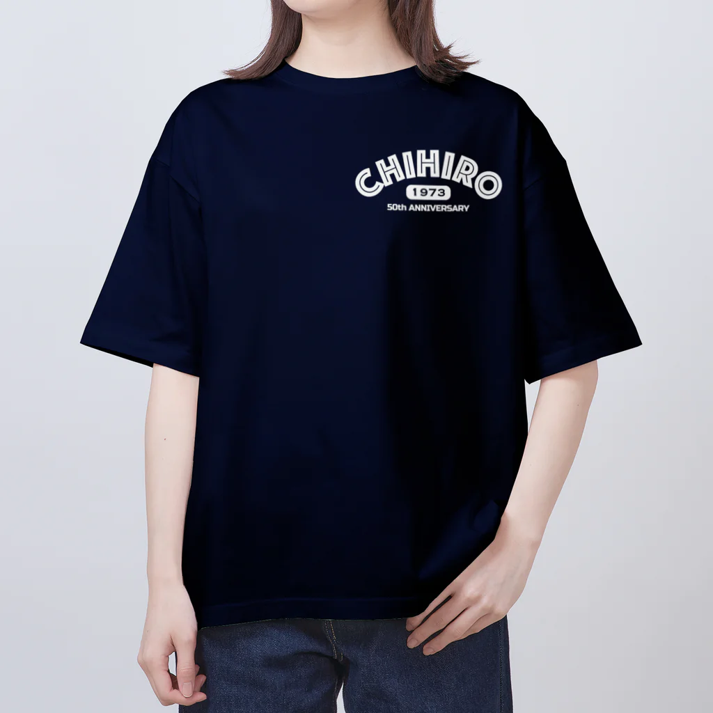 TINY PUNKの【文字白】CHIHIRO 50th Anniversary オーバーサイズTシャツ