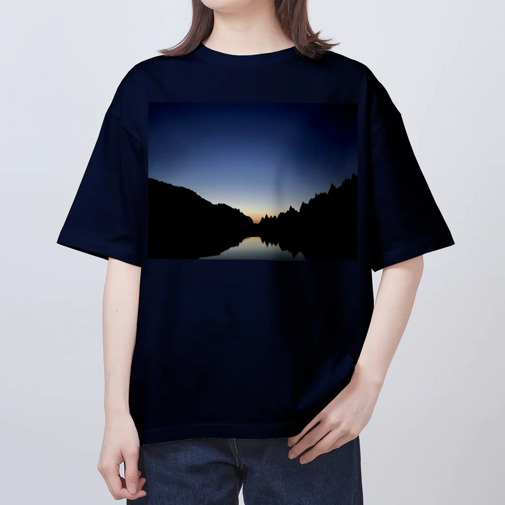 misawashopの天空の鏡 Oversized T-Shirt