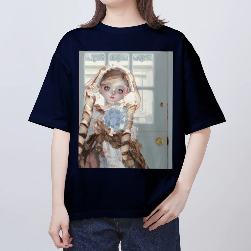 【ホラー専門店】ジルショップのプリンセスドール Oversized T-Shirt