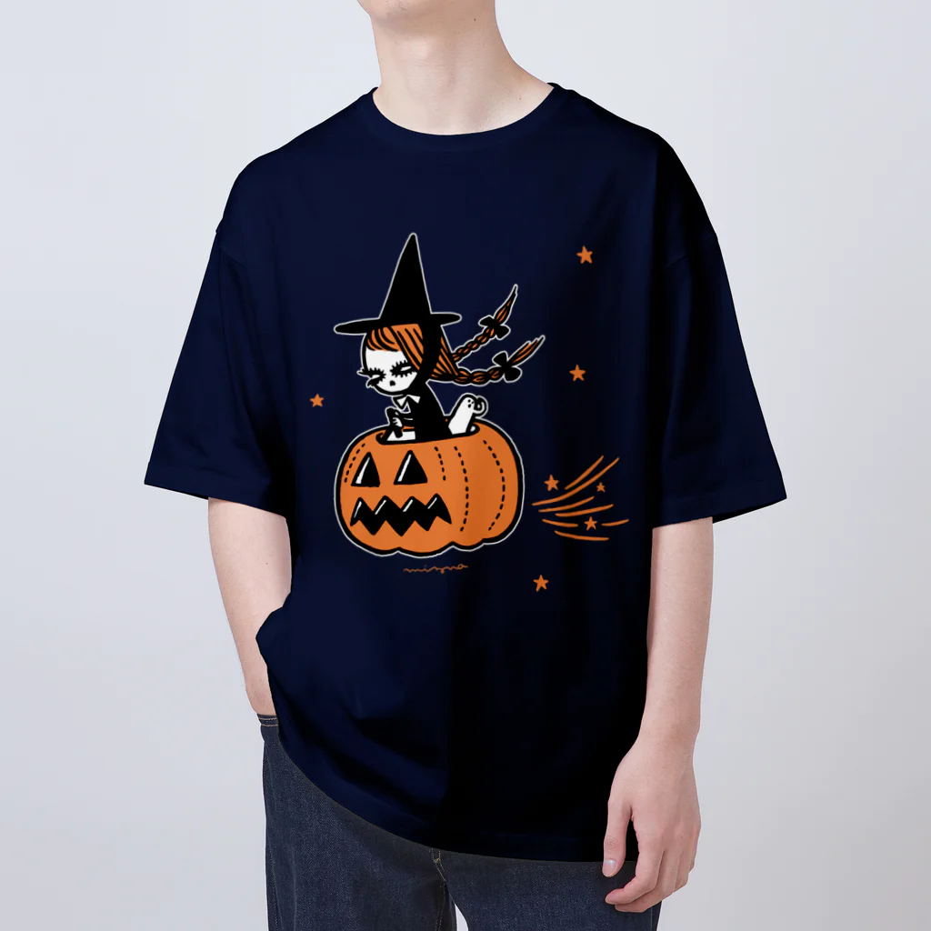 Mizna WadaのThe Pumpkin Riding Witch オーバーサイズTシャツ