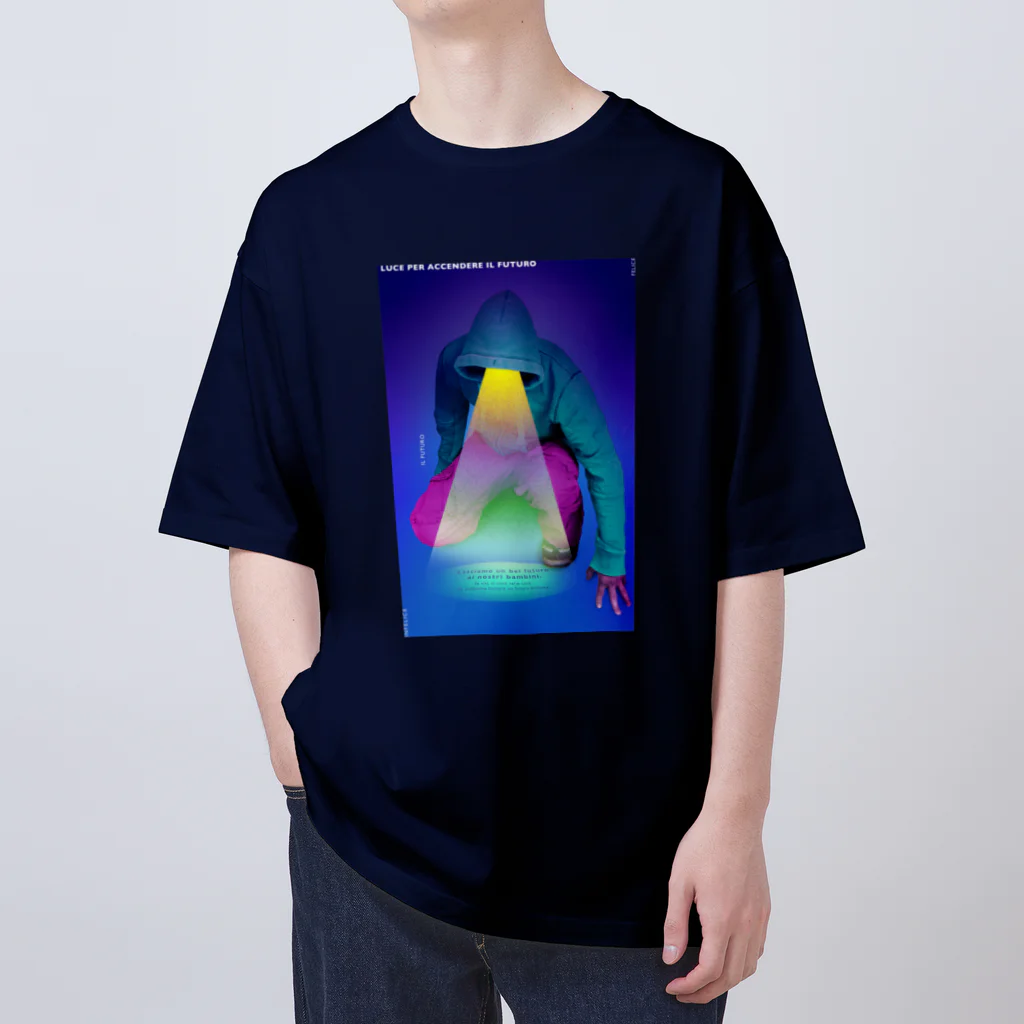 UNIREBORN WORKS ORIGINAL DESGIN SHOPのLUCE PER ACCENDERE IL FUTURO Oversized T-Shirt