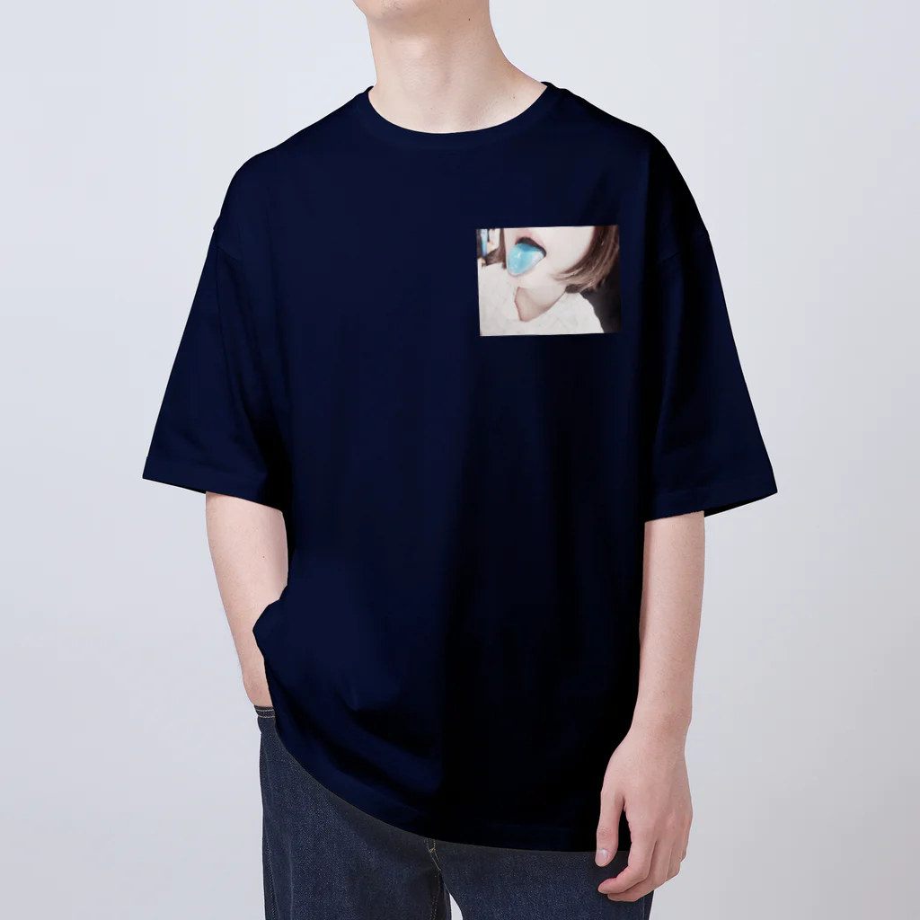 壊死の安眠グラフィック Oversized T-Shirt