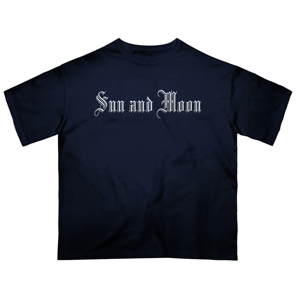 Senseの太陽と月 (Silver背面) オーバーサイズTシャツ