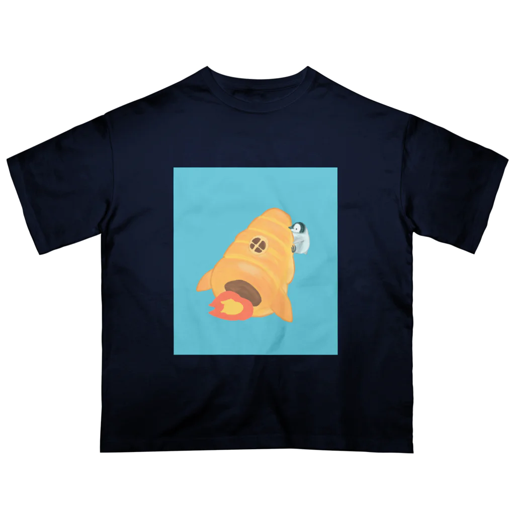 nagisa-ya(なぎさや) ペンギン雑貨のチョココロネロケット Oversized T-Shirt