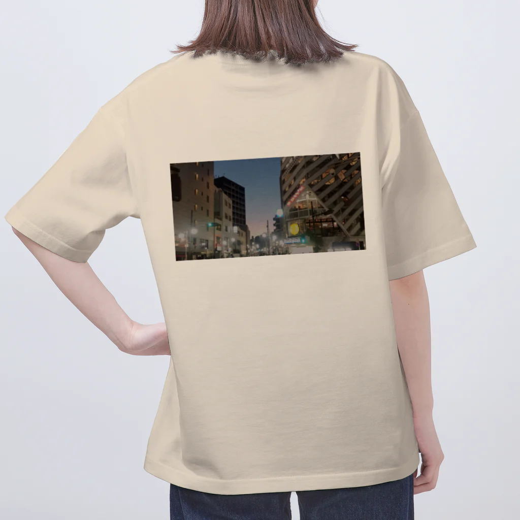 ヒカリロボ💈ヘアーサロンイナビカリの唄姫 Oversized T-Shirt