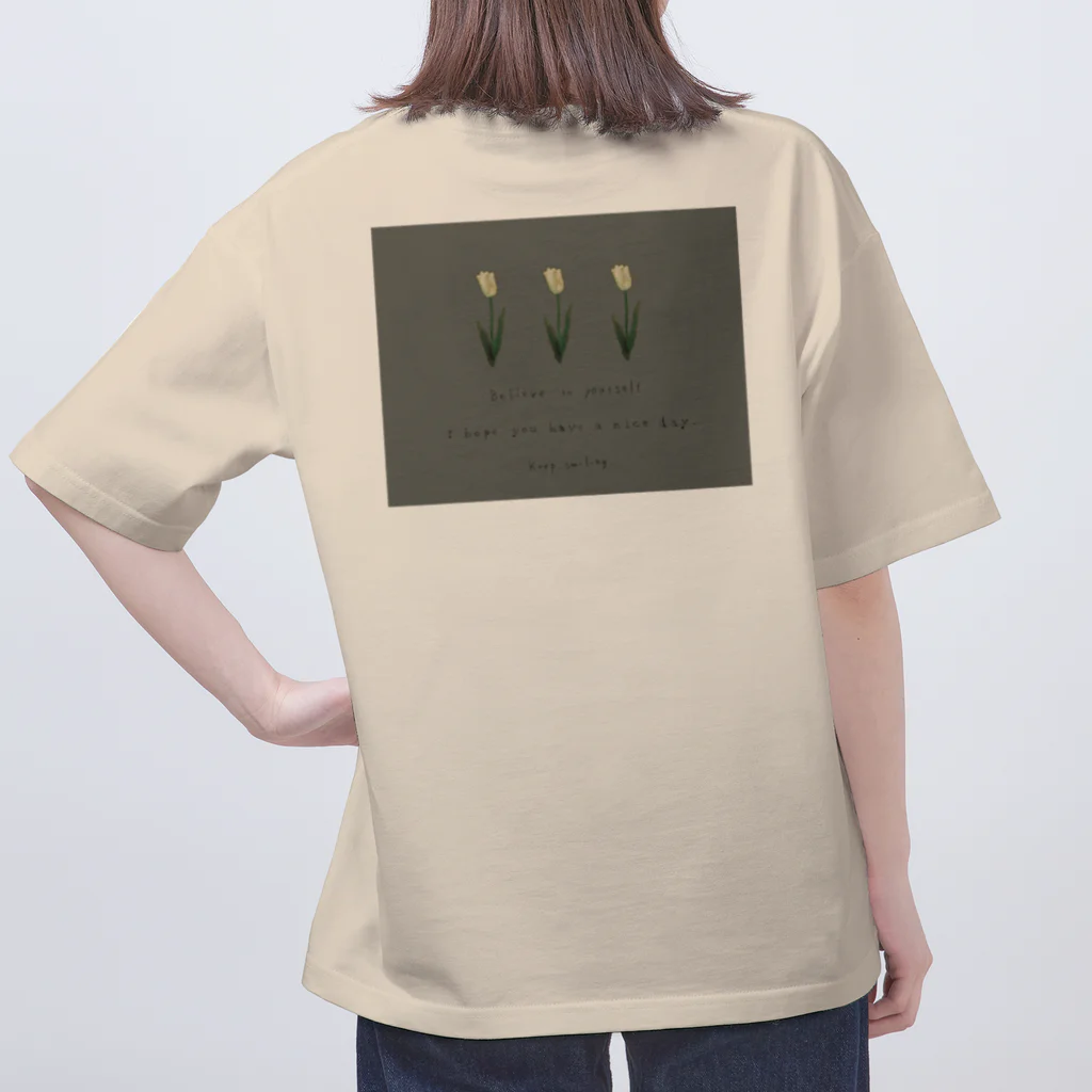 rilybiiのKhaki gray × Cream three tulip オーバーサイズTシャツ