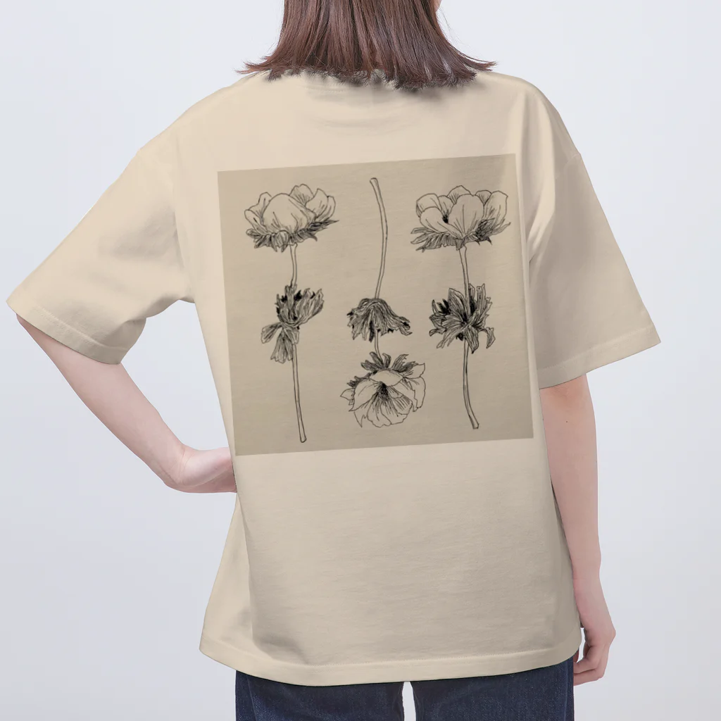 @7chiのアネモネ Oversized T-Shirt