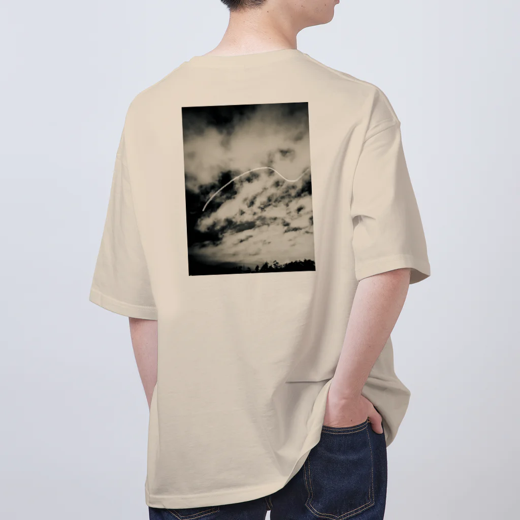シルバートーンの空 オーバーサイズTシャツ