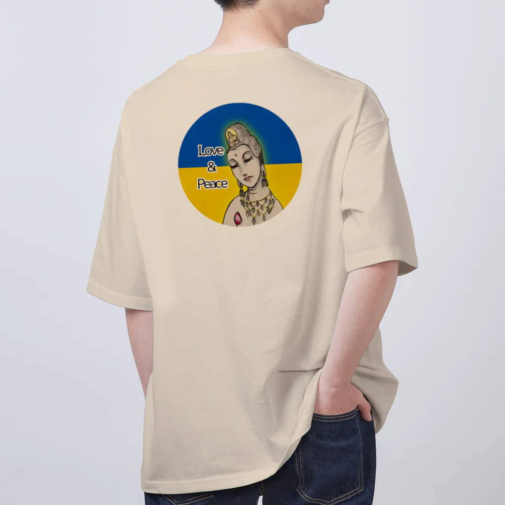 諭苑のSUZURI店のLove＆Peace観世音菩薩ウクライナ国旗背景 オーバーサイズTシャツ