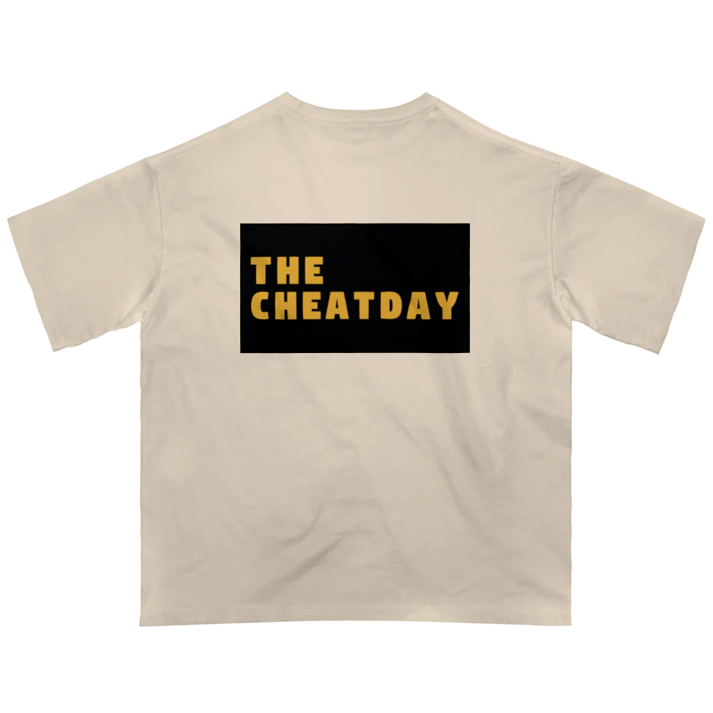 THE CHEATDAY SAPPORO ストアグッズのチートデイラブ オーバーサイズTシャツ