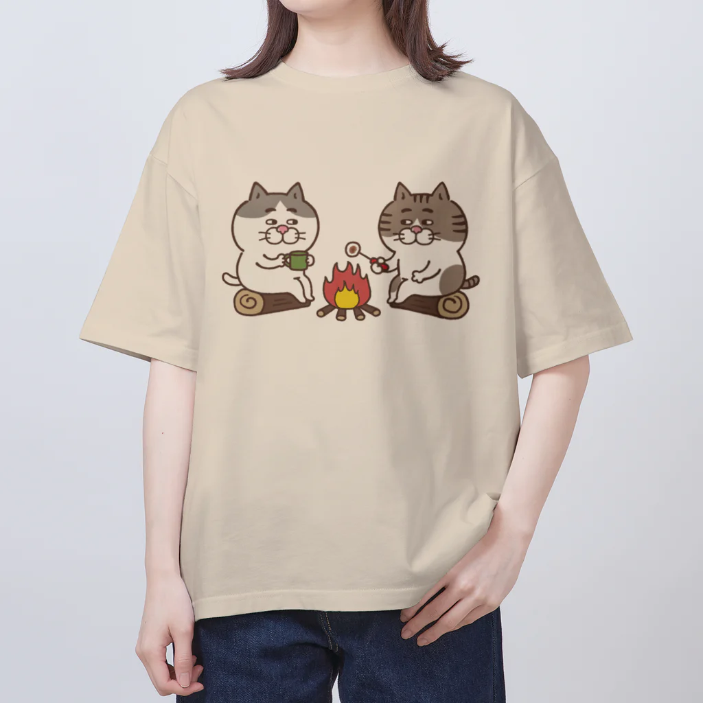 目つきの悪い猫＠いけやけいのキャンプにゃんこ オーバーサイズTシャツ