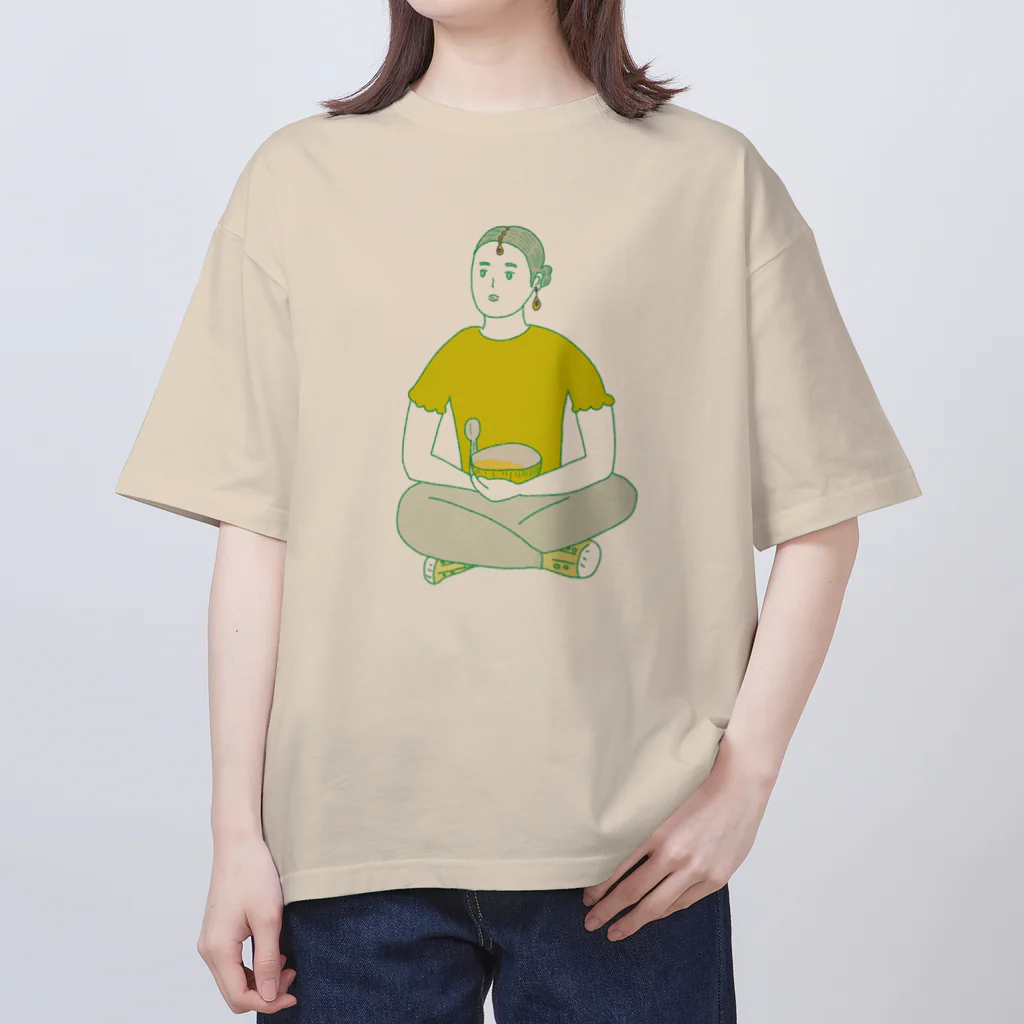 はらまき shoppingのカレーを食べる Oversized T-Shirt