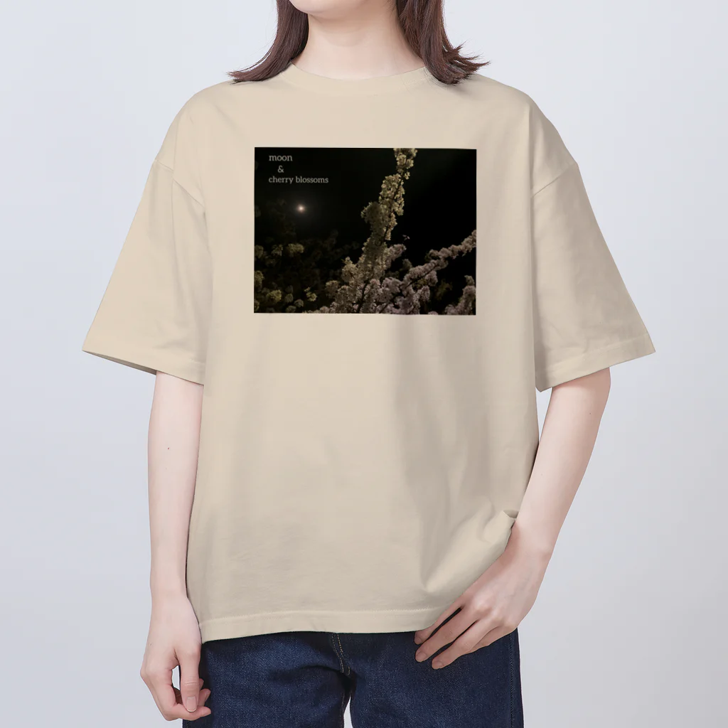 🌳マリモのけだま☃️の夜桜Tシャツ オーバーサイズTシャツ
