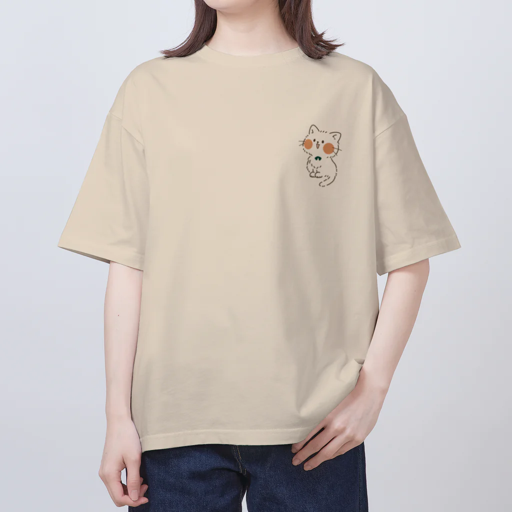 *hanami*のおすわりにゃんこ。 オーバーサイズTシャツ