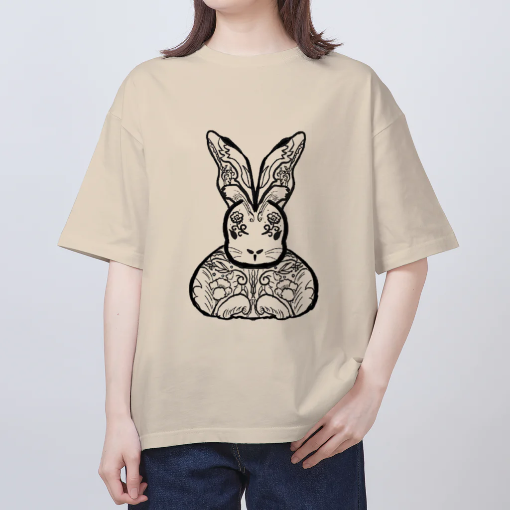 ロジローのボタニカルラビット オーバーサイズTシャツ