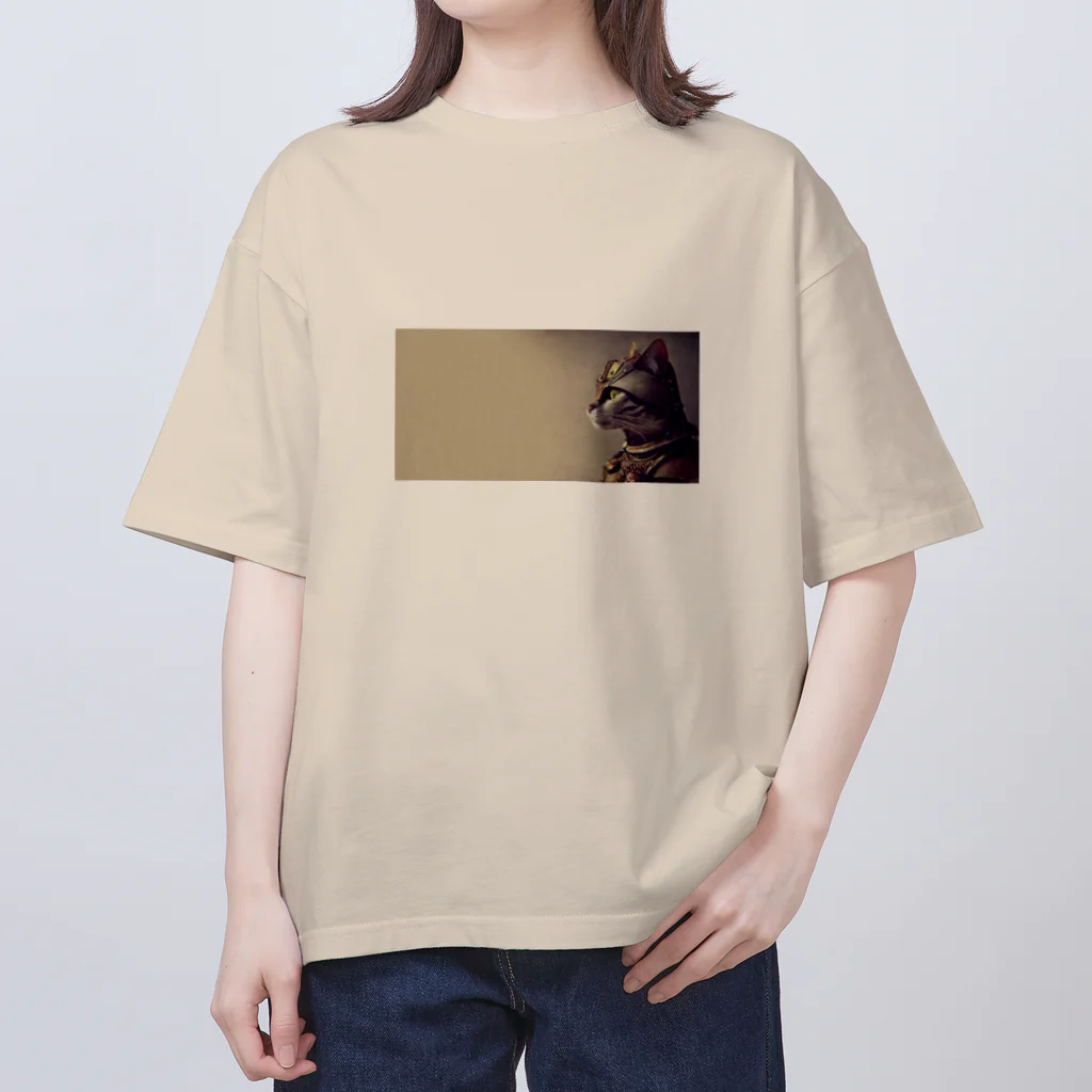 カレー屋　月夜のライオンの鉄猫B Oversized T-Shirt