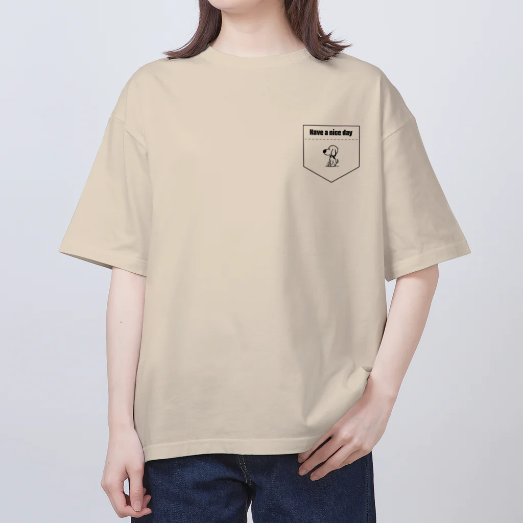 Gag-kawaiiショップのスヌーピーっぽい犬 Oversized T-Shirt