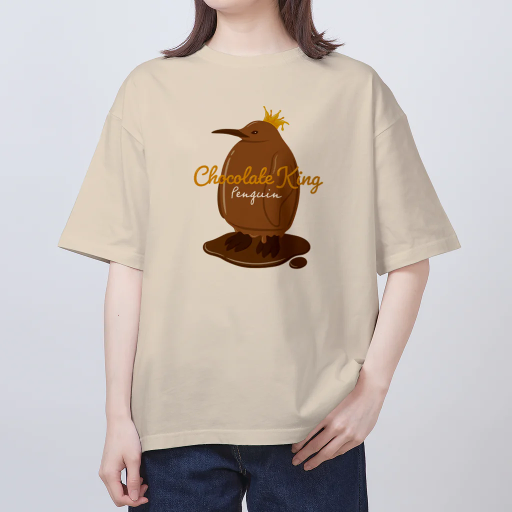 kocoon（コクーン）のチョコレートキングペンギン オーバーサイズTシャツ