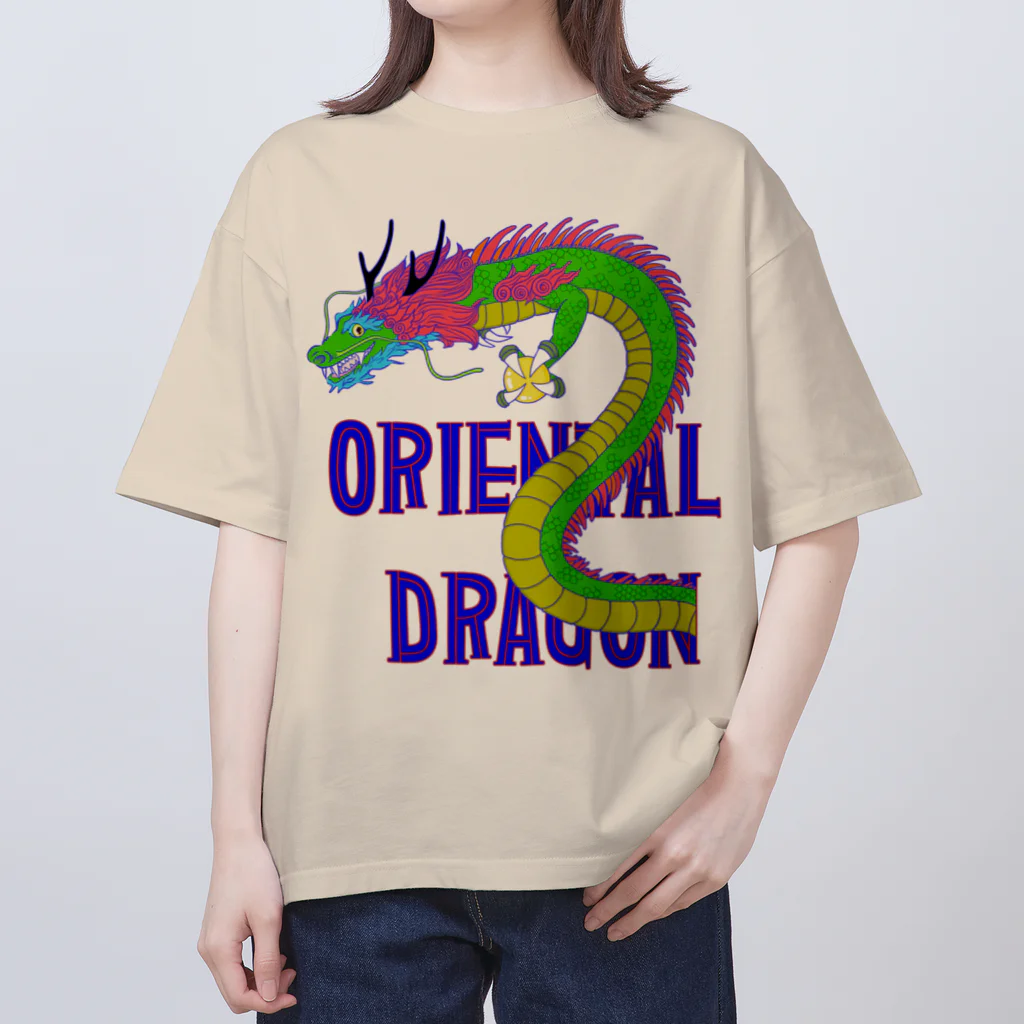 LalaHangeulのORIENTAL DRAGON（龍）英字バージョン オーバーサイズTシャツ