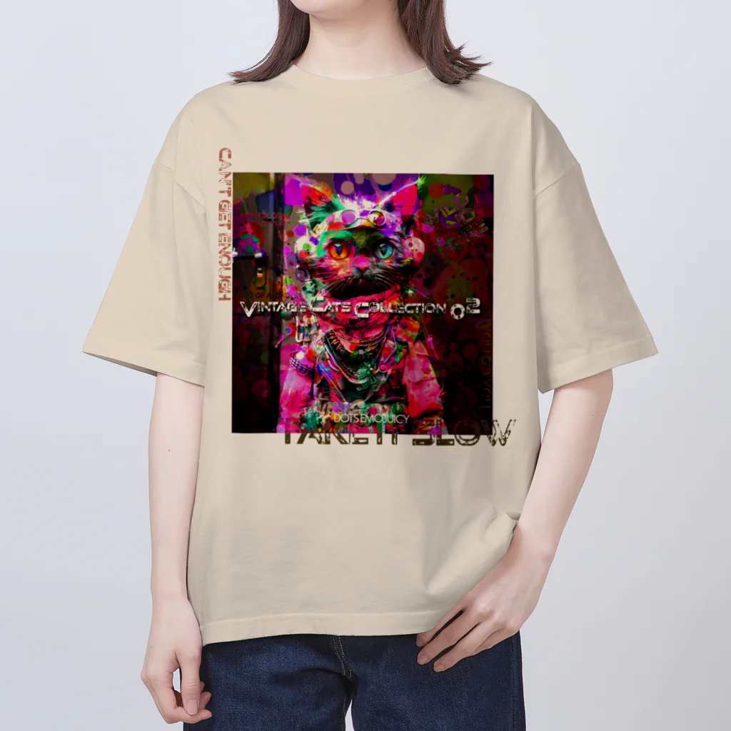 DOTS EMO JUICYのVintage Cats Collection 02 オーバーサイズTシャツ