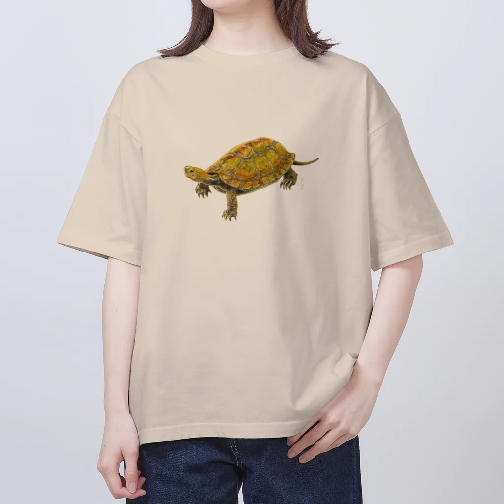 めろんぽっぷのお店だよのここにいるよ、ニホンイシガメ Oversized T-Shirt