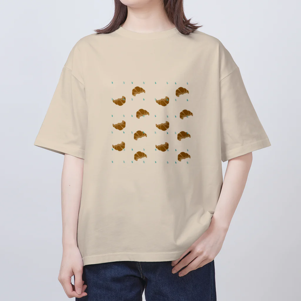 KOUのおみせの雨のちクロワッサン オーバーサイズTシャツ