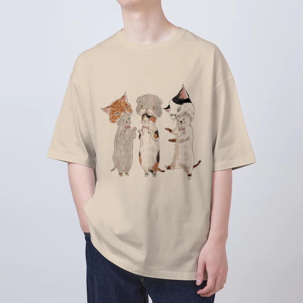 トコロコムギのねこがぶりにゃんこ オーバーサイズTシャツ