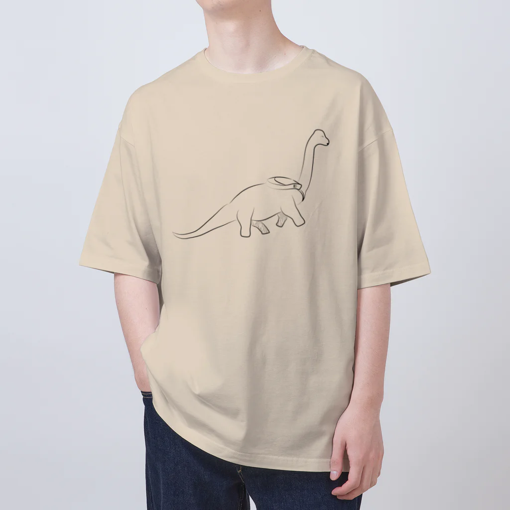 Owl and Potato Creationのブラキオサウルス 草食系 ジュラシックランチ Oversized T-Shirt