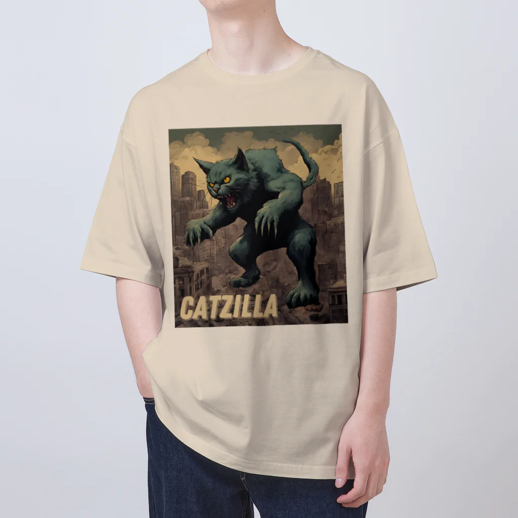 HappyFaceMarketのゴジラになりたい猫 CATZILLA Oversized T-Shirt