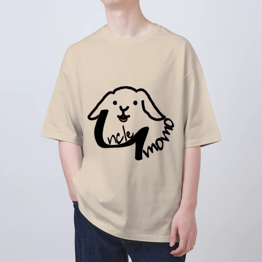 uncle momoの【uncle momo】ロゴ Oversized T-Shirt