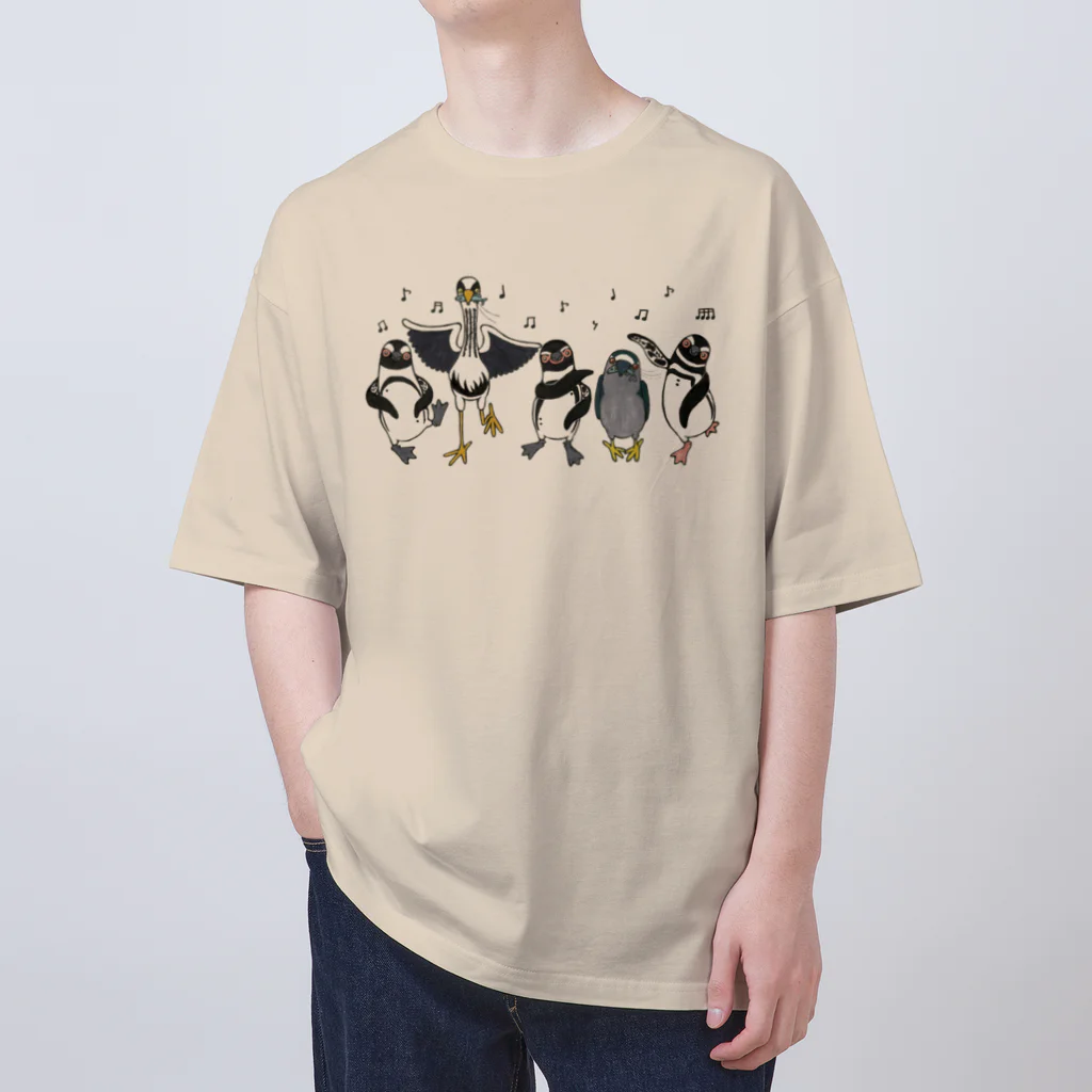 penguininkoのhappiness Dancing  Oversized T-Shirt