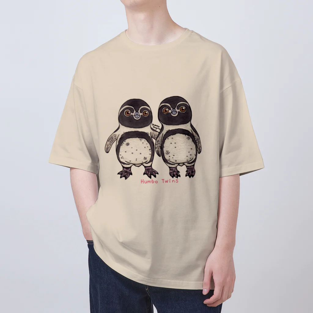 ヤママユ(ヤママユ・ペンギイナ)のふたごのフンボルトペンギン オーバーサイズTシャツ